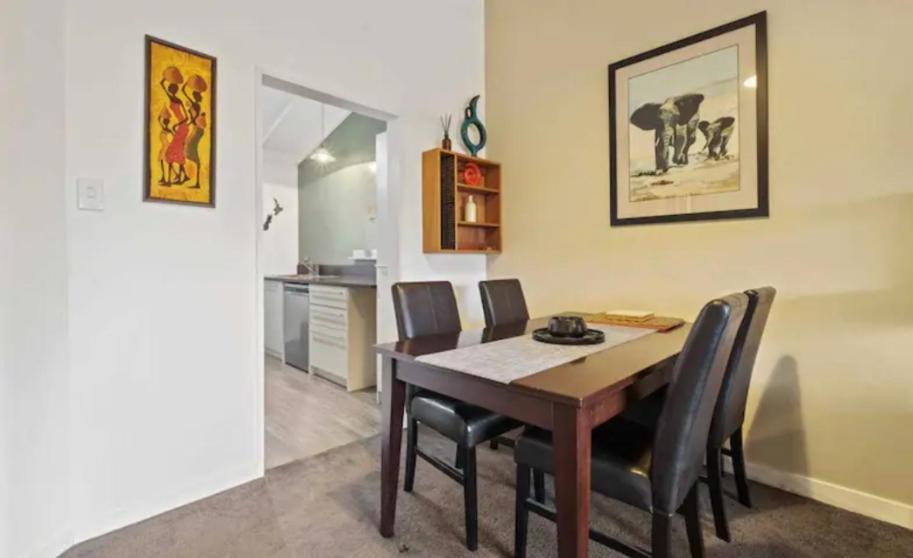 Fantastic Views, Close To Town 2 Bedroom Apartment Queenstown Exteriör bild